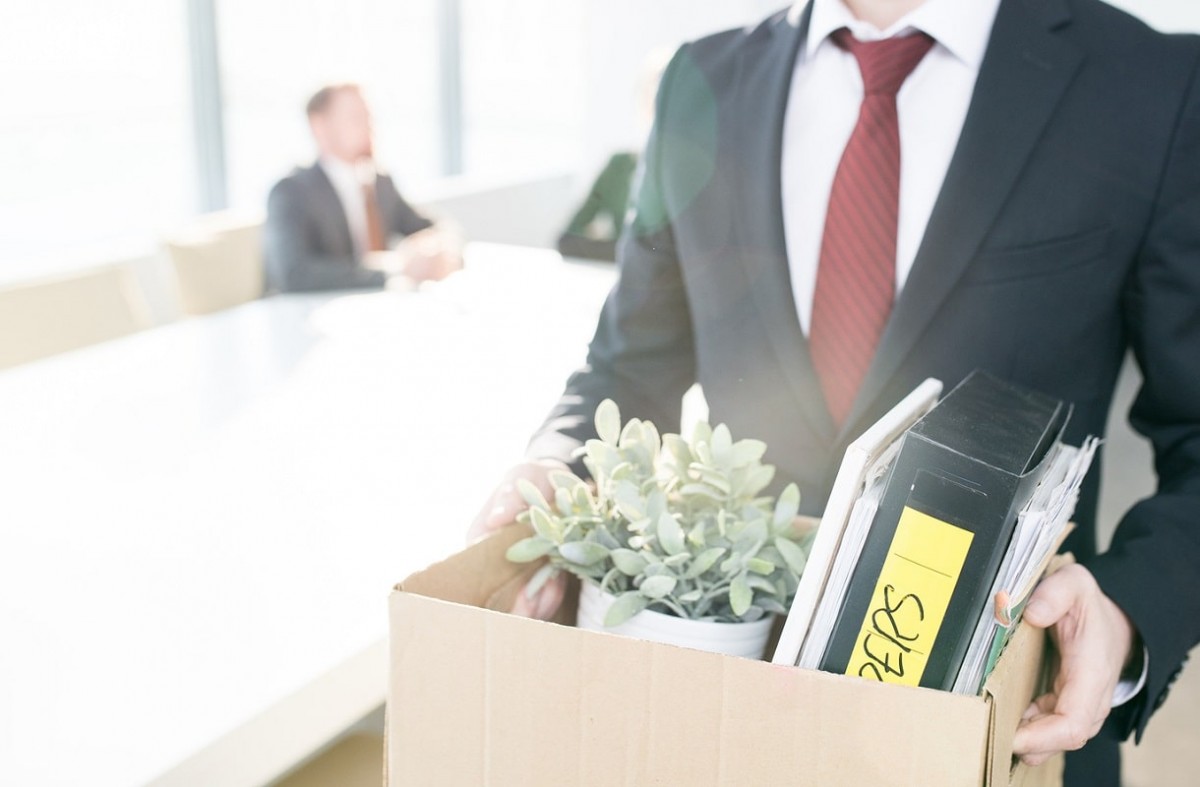 Tot ce trebuie sa stii despre concediere si incetarea contractului de munca